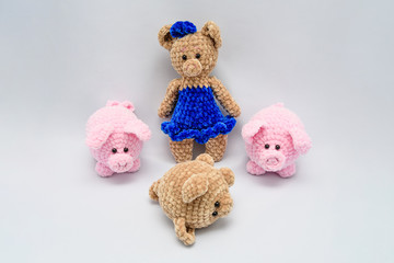 children's toy pig plush, soft toy pig on white background