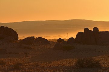 Sonnenuntergang bei Sesriem im Namib Naukluft Park in Namibia