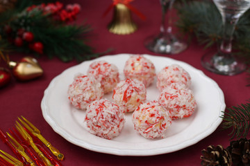 Cheese balls in crab shavings is a traditional snack for Christmas and New Year's party