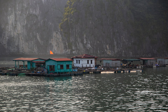 Hello Ha Long