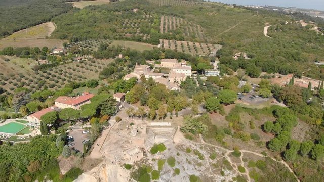 the Roman thermal baths in Bagno Vignoni