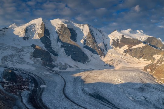 Bernina Group in First Light, Piz Palu, Bellavista, Pers Glacier, Diavolezza, Eastern Alps, Engadine, Switzerland, Europe