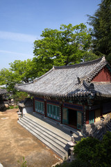 Plakat It is Jinjuseong Fortress which is a famous tourist attraction in Korea.