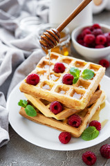  Homemade waffles with berries