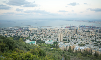 Fototapeta na wymiar View of the bay of Haifa at sunset
