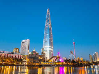 Seoul, South Korea : 8 December 2018 Beautiful architecture building Lotte tower is the one of landmark in Seoul City - 239821382