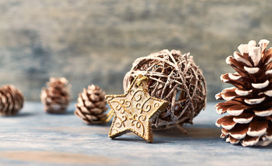 Obraz premium Christmas decoration. Christmas Star. Christmas time. Rustic wooden background. Copy space. 