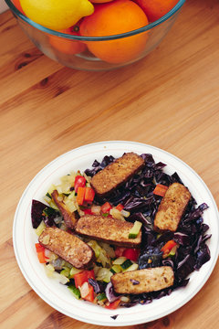 Smoked tofu with sesame and chopped vegetables