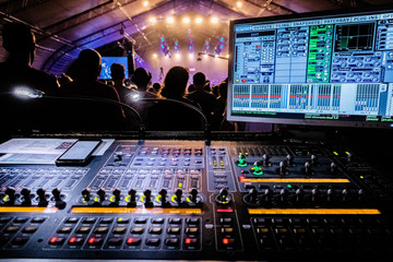 concert mixer - Powered by Adobe