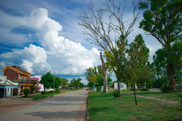 Nubes de Verano en el Pueblo de Machagay