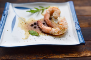 fresh boiled shrimp with spices
