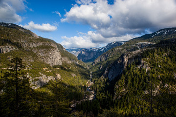 Yosemite valley and mountains - Yosemite National Park
