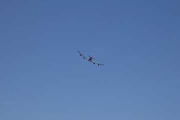 Flying Airplane