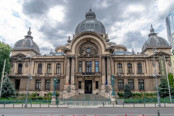 Fototapeta na wymiar amazing architecture in Bucharest city in Romania