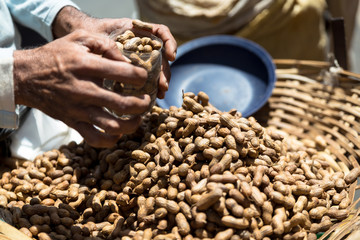 buying nuts, street food, mauritius