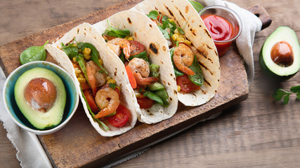 Shrimps tacos