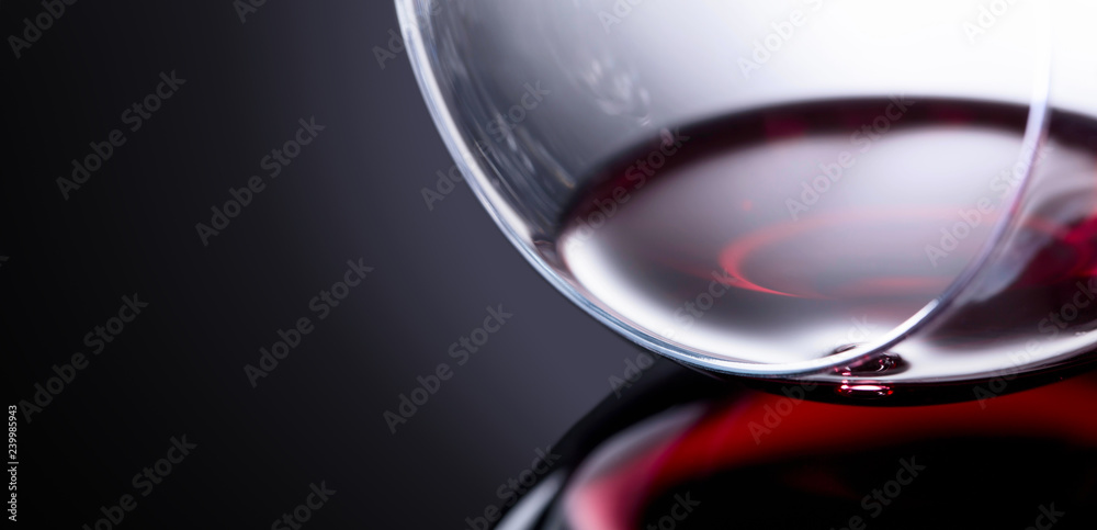 Wall mural glass of red wine, macro shot .