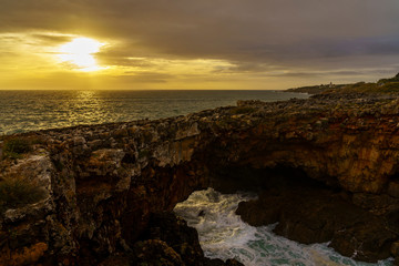 Cascais mit seiner spektakulären Küste am Atlantik in der Nähe von Lissabon, Portugal