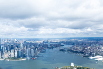 Obraz premium aerial view of atlantic ocean and new york city, usa