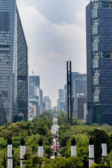 Aussicht auf Statur Angel de la Independencia in Mexiko Stadt