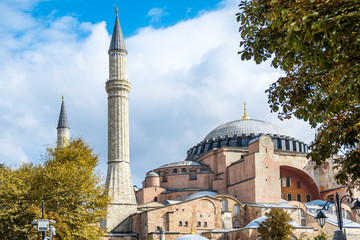 Fototapeta na wymiar Hagia Sophia mosque in sultanahmet, Istanbul, Turkey.
