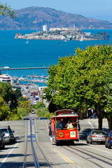 San Franzisko Cable Car mit Alcatraz