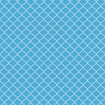 Quatrefoil Seamless Pattern - Minimalist light blue and white quatrefoil or trellis design