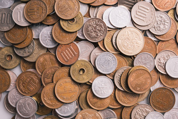 close up on coins of Japanese Yen.