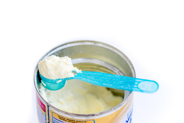 Baby powder milk formula in a can