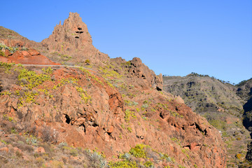 Fototapeta na wymiar La Gomera: hinking from Alajeró to Imada, througth the Canyopn de Guarimiar and up to the Cabezo de las Vetilas