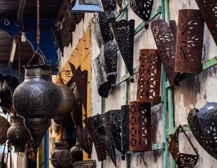 Marokoanska lampa metalowa, 