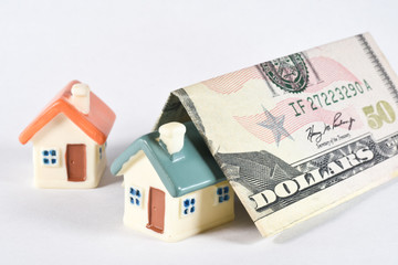 argent maison logement immobilier dollars