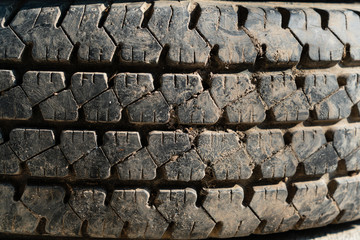 Tread of the used tires