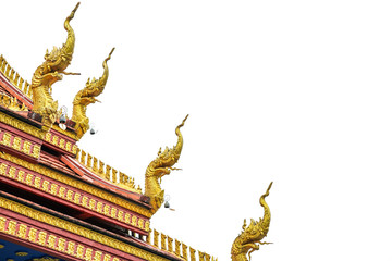 Fototapeta na wymiar gold king of snake statue on the temple rooftop.