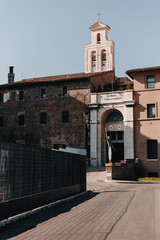 Obraz premium Streets, houses, and sights in Rome. Sunny summer footage from a trip to Italy