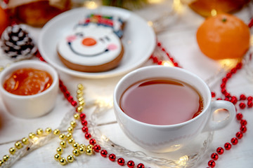 tea with tangerine jam and cookies