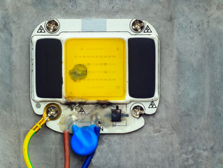 Power of the electronic board for high power LEDs and burnt LED