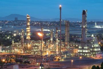Obraz na płótnie Canvas Landscape Oil refinery industry