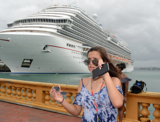 Cruise Tourist Shopping for sunglasses