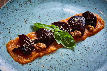 beets with pumpkin puree