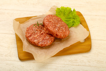 Raw cutlet