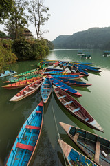 Fototapeta na wymiar boats at a lake