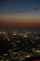 獅子吼高原から眺める手取川扇状地の夕景