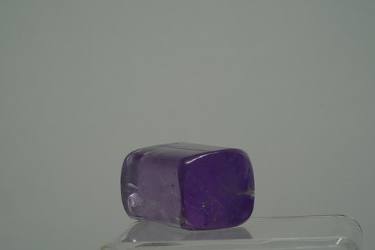 Kunzit, Kristall Geschliffen, Weiss, Rosarot, Pakistan, Mineral, Edelstein