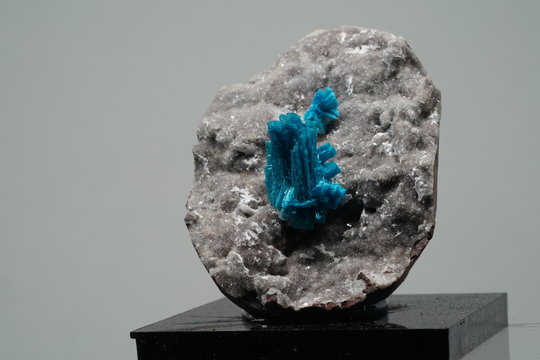 Cavanasit, Kristall, Hellblau, Stufe, Pune, Pakistan, Mineral, Edelstein