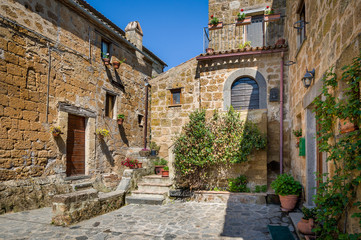Fototapeta na wymiar Civita di Bagnoregio medieval houses