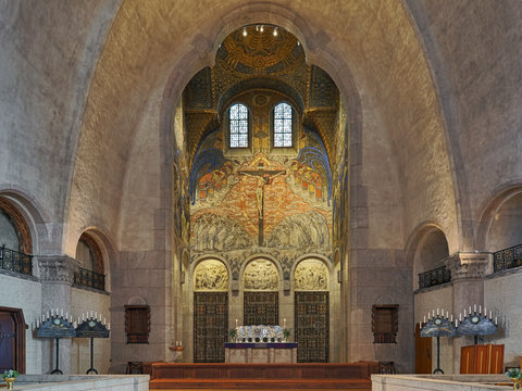 Choir and altar of Engelbrekt Church (Engelbrektskyrkan) in Stockholm, Sweden. The church was completed in 1914 by design of Lars Israel Wahlman. The choir painting created by Olle Hjortzberg in 1914.