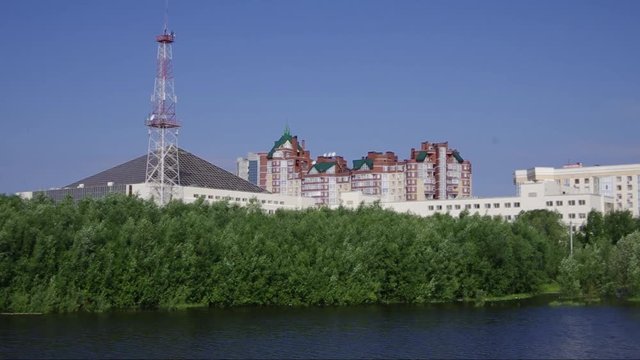 Surgut. Park Across the Saima - view of the Surgut State University.