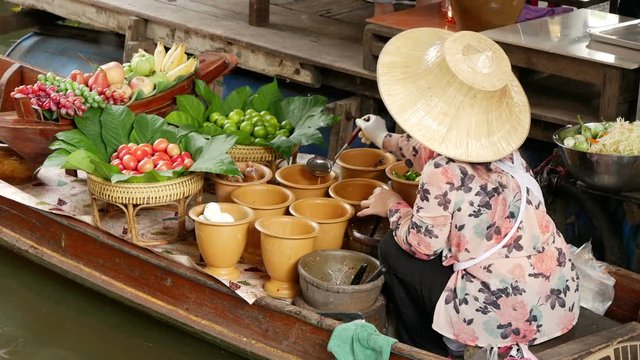 Floating market, bangkok thailand Asie