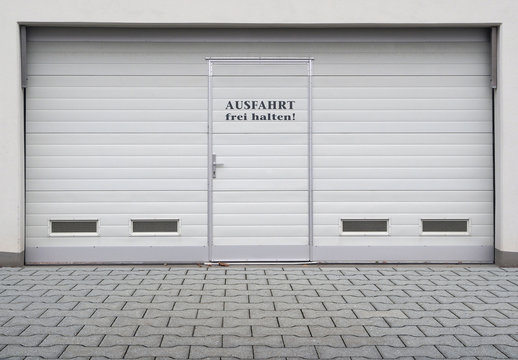 Garagenausfahrt freihalten